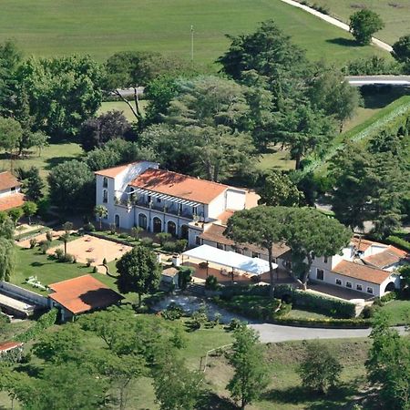 Hotel Antico Borgo Di Sutri Extérieur photo