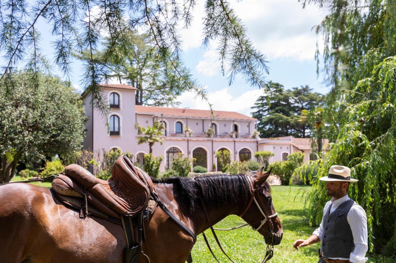 Hotel Antico Borgo Di Sutri Extérieur photo